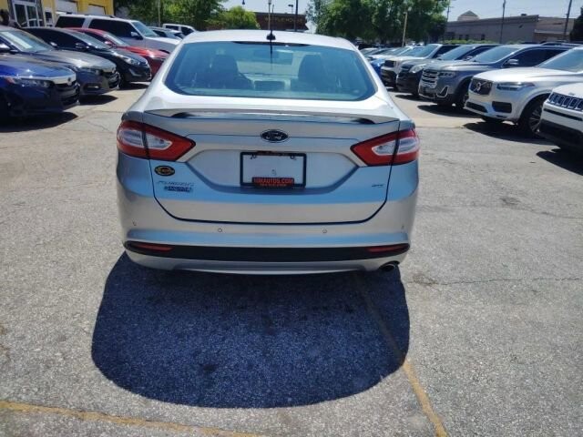 2016 Ford Fusion in Greenville, SC 29607 - 18133842 4