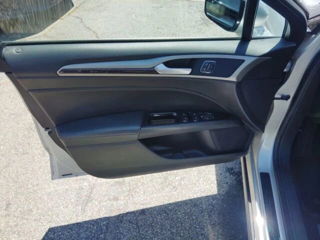 2016 Ford Fusion in Greenville, SC 29607 - 18133842 26