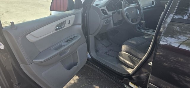 2015 Chevrolet Traverse in Mesa, AZ 85212 - 18133856 14