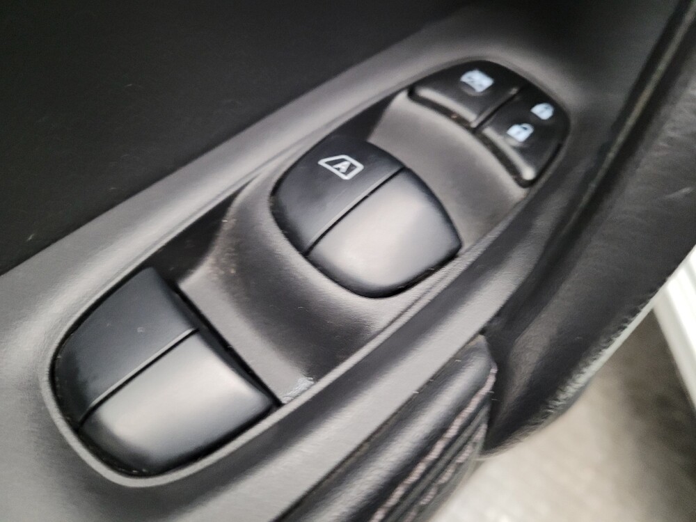 2020 Nissan Rogue Sport in Downey, CA 90241 - 18133860 27