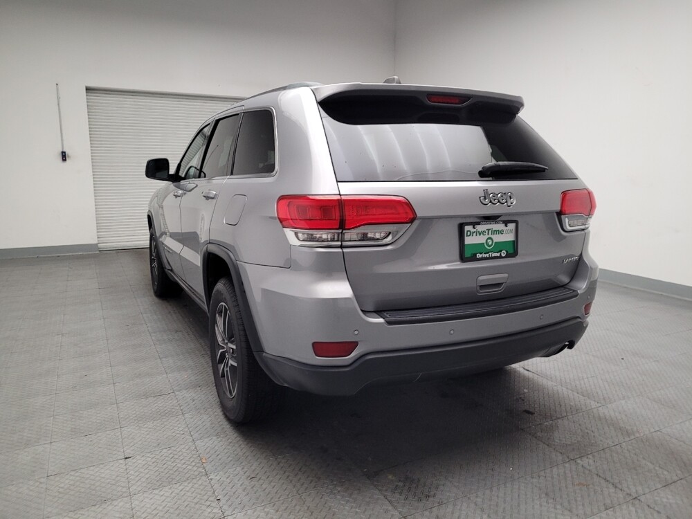 2019 Jeep Grand Cherokee in Montclair, CA 91763 - 18133861 6