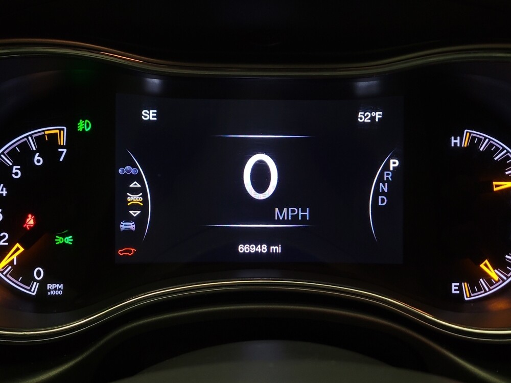 2019 Jeep Grand Cherokee in Montclair, CA 91763 - 18133861 23