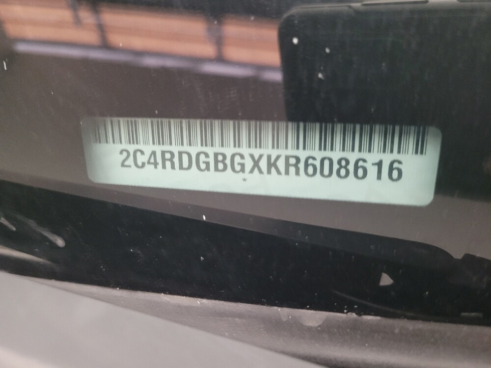 2019 Dodge Grand Caravan in Downey, CA 90241 - 18133862 33