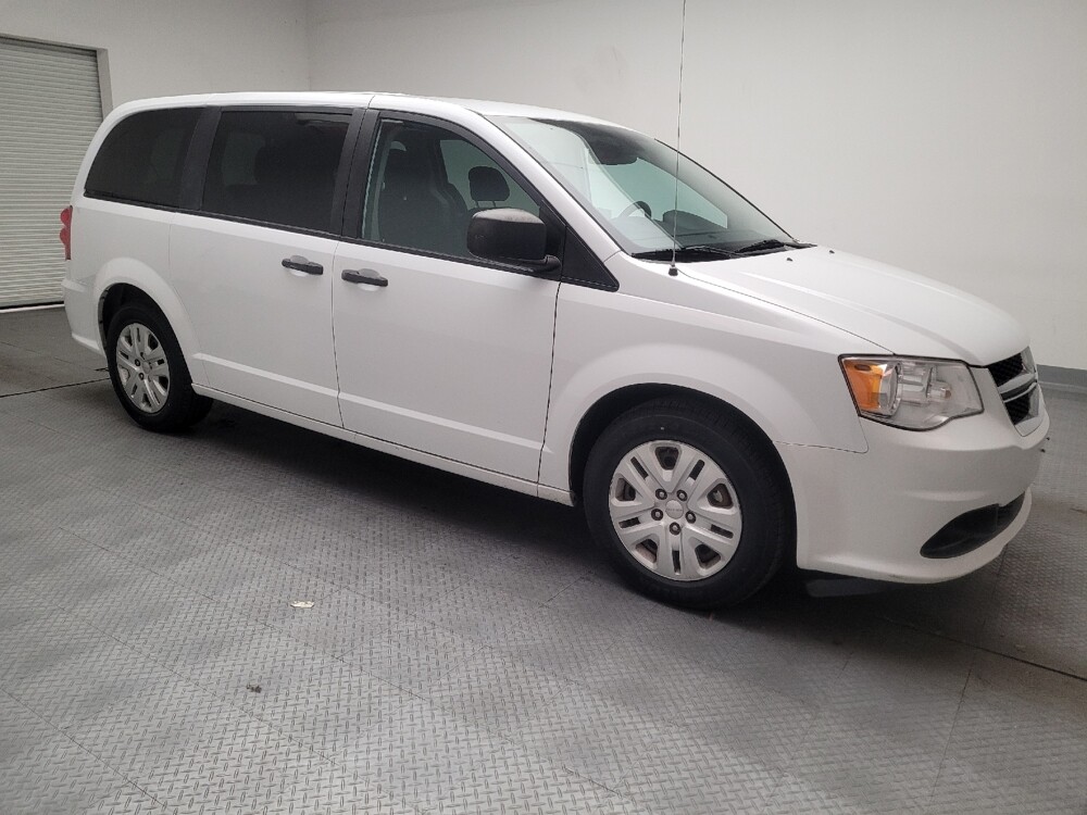 2019 Dodge Grand Caravan in Downey, CA 90241 - 18133862 11