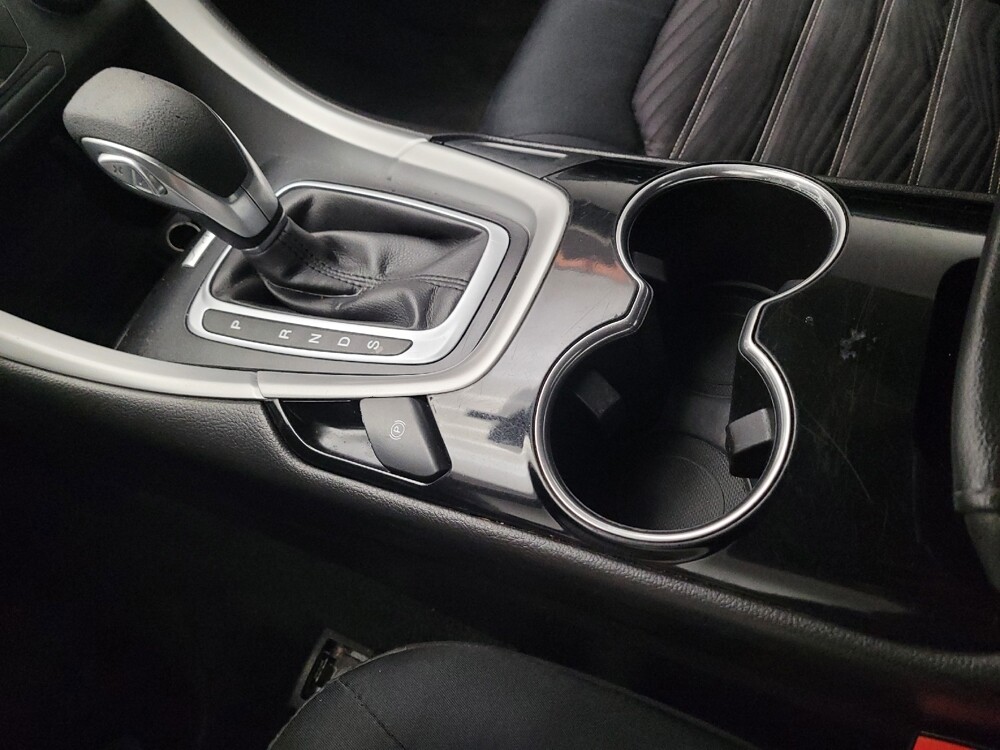 2016 Ford Fusion in Downey, CA 90241 - 18133863 26