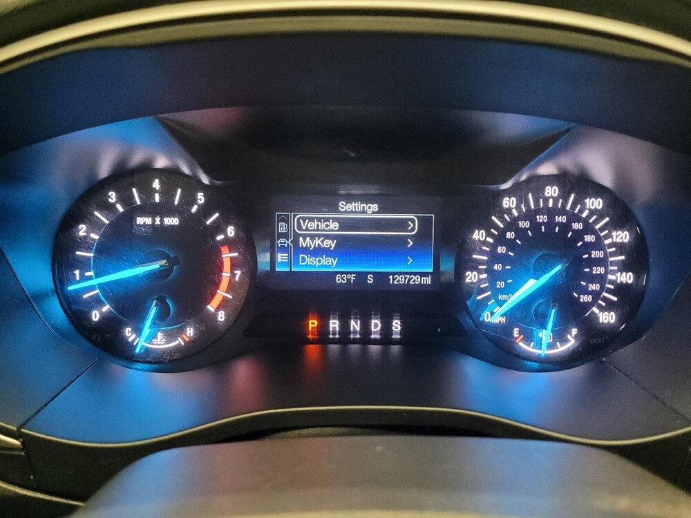 2016 Ford Fusion in Downey, CA 90241 - 18133863 23