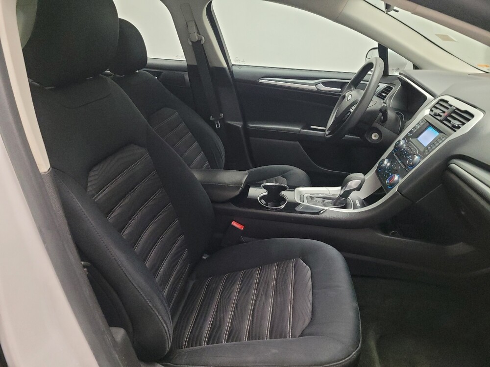 2016 Ford Fusion in Downey, CA 90241 - 18133863 21