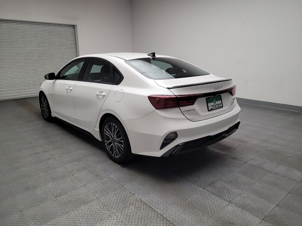 2022 Kia Forte in Downey, CA 90241 - 18133868 5