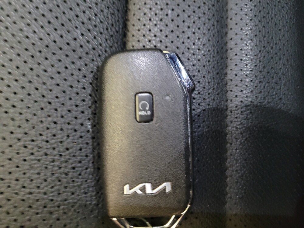 2022 Kia Forte in Downey, CA 90241 - 18133868 32