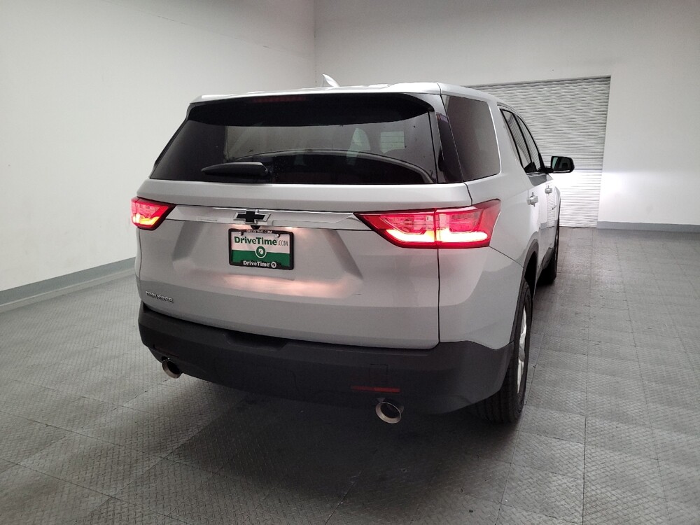 2021 Chevrolet Traverse in Montclair, CA 91763 - 18133870 7