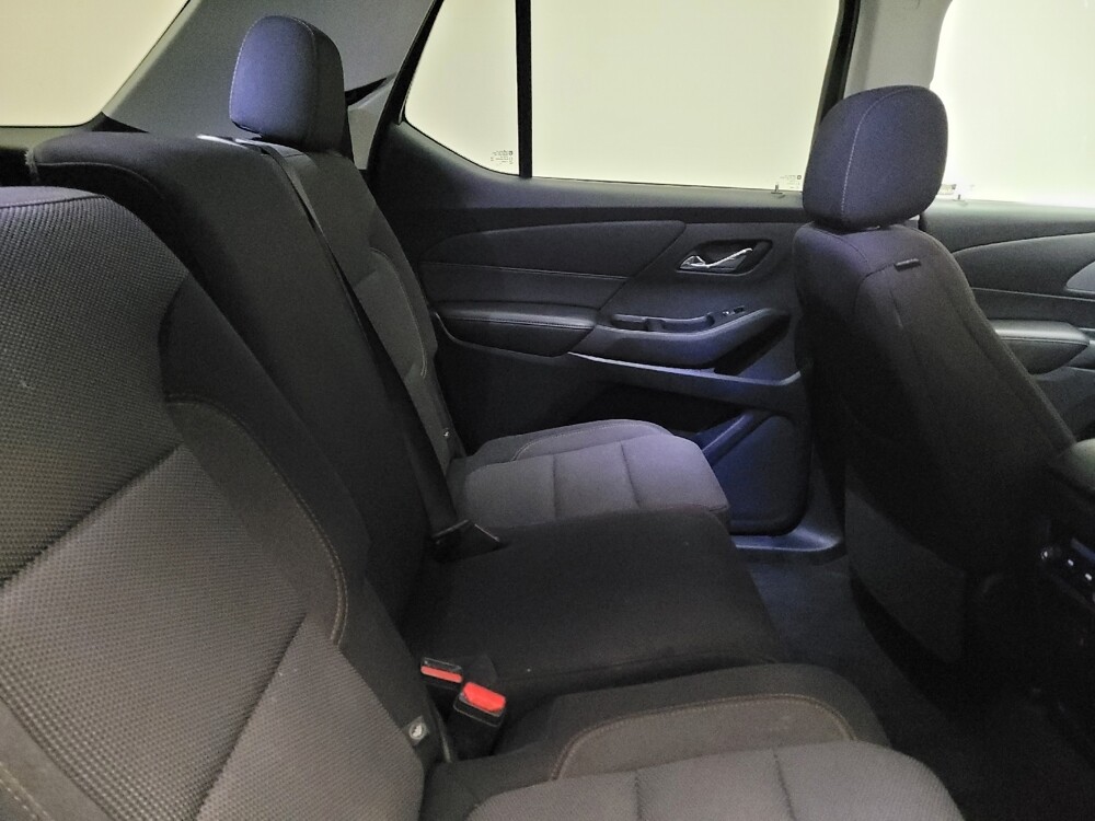 2021 Chevrolet Traverse in Montclair, CA 91763 - 18133870 19