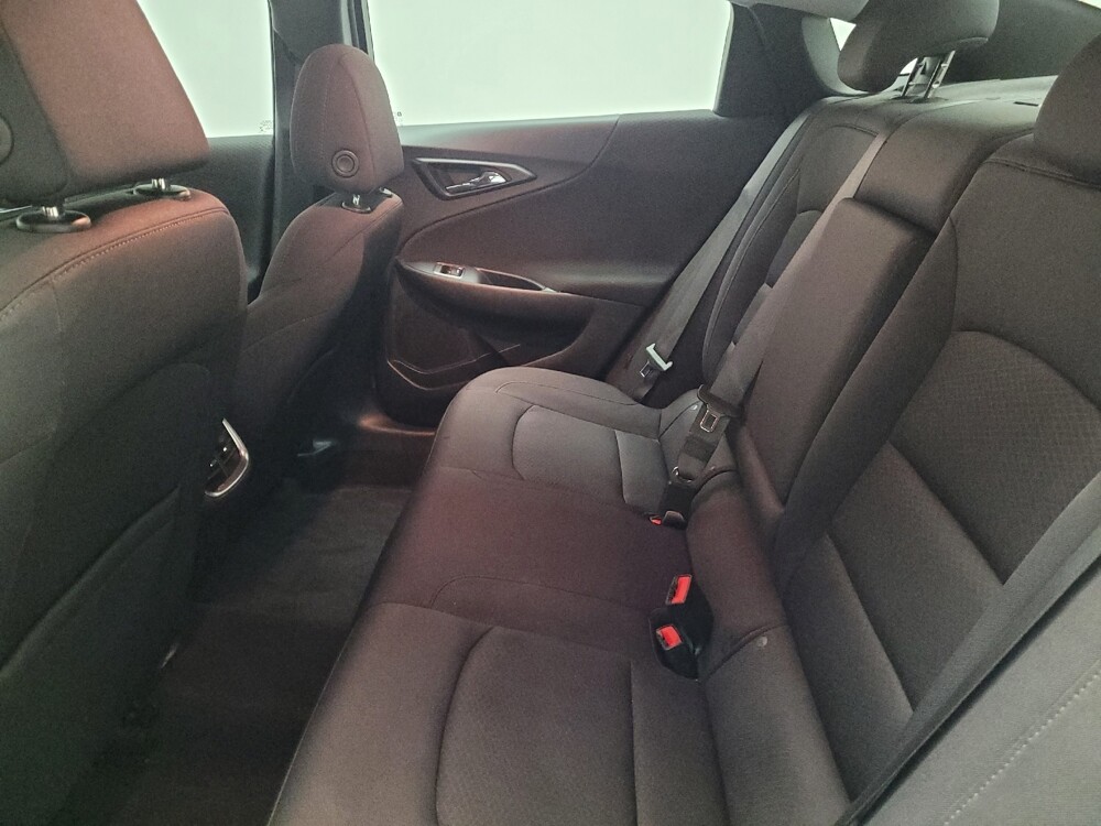 2022 Chevrolet Malibu in Downey, CA 90241 - 18133874 18