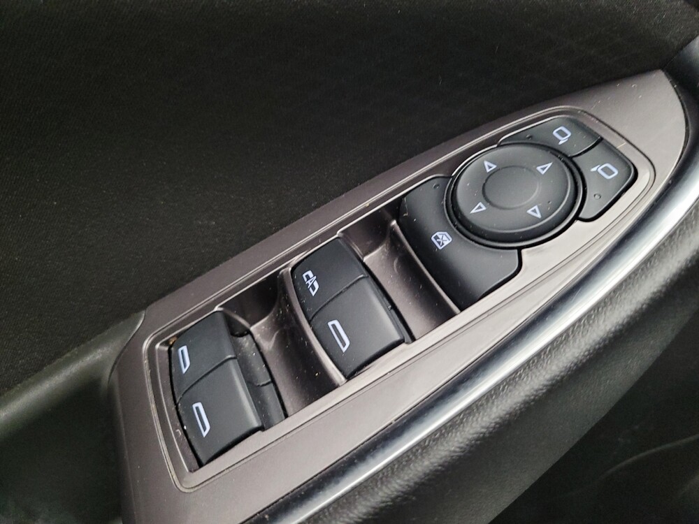 2022 Chevrolet Malibu in Downey, CA 90241 - 18133874 27