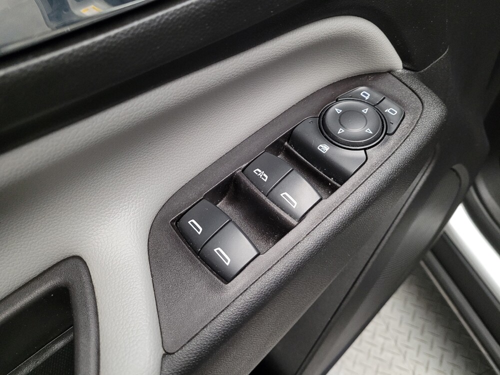 2021 Chevrolet Equinox in Downey, CA 90241 - 18133878 27