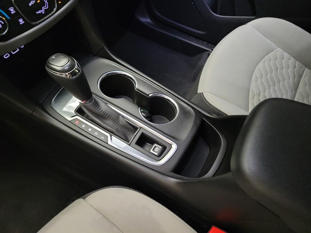 2021 Chevrolet Equinox in Downey, CA 90241 - 18133878 26