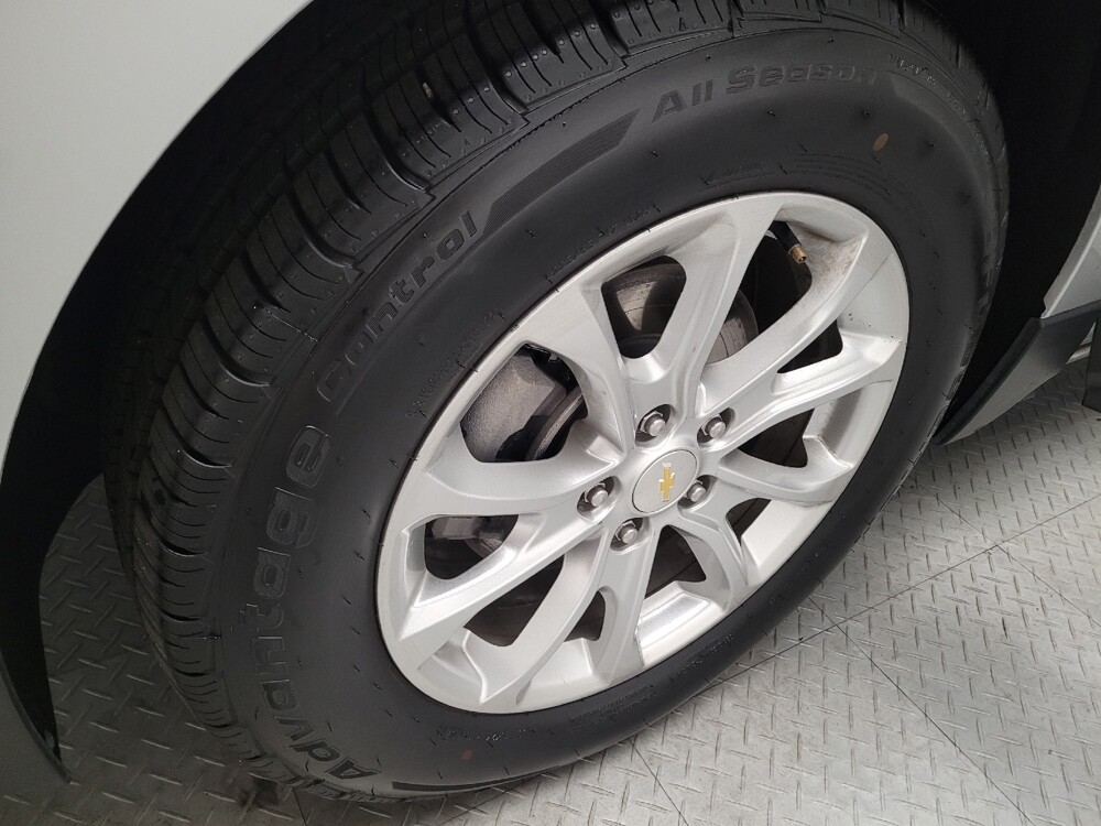 2021 Chevrolet Equinox in Downey, CA 90241 - 18133878 31