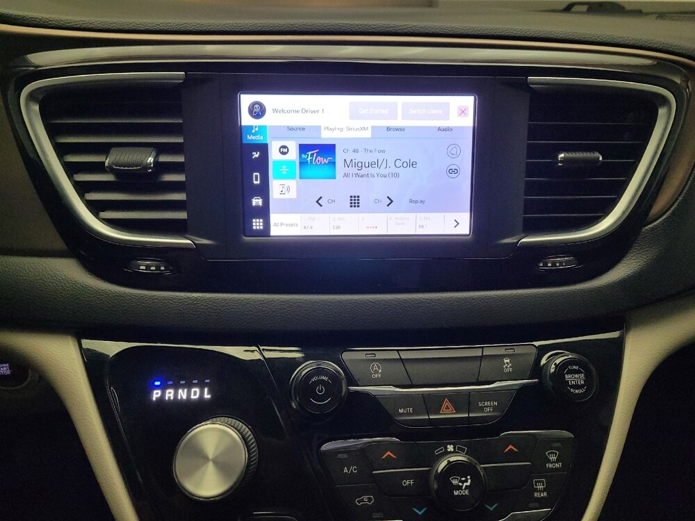 2022 Chrysler Voyager in Downey, CA 90241 - 18133879 25