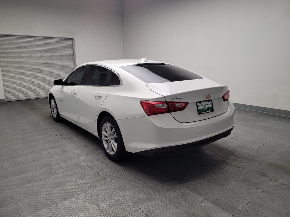 2018 Chevrolet Malibu in Montclair, CA 91763 - 18133880 5