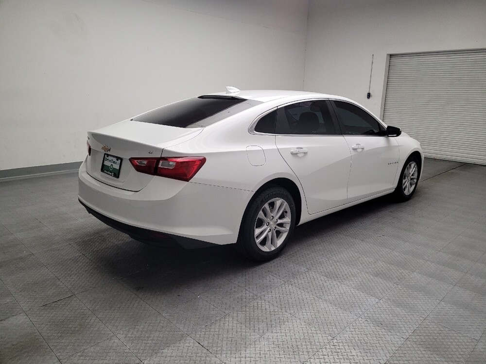 2018 Chevrolet Malibu in Montclair, CA 91763 - 18133880 9