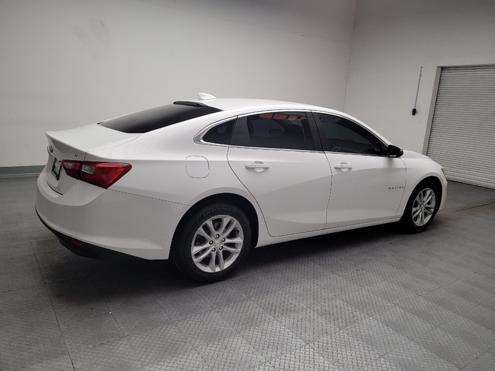 2018 Chevrolet Malibu in Montclair, CA 91763 - 18133880 10
