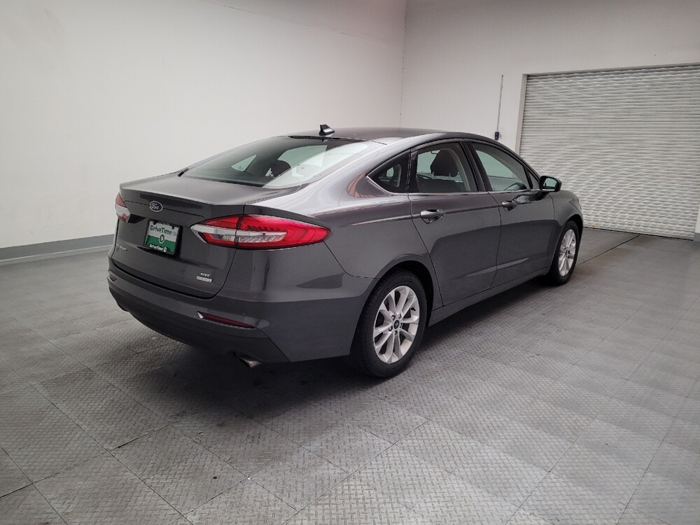 2020 Ford Fusion in Riverside, CA 92504 - 18133881 9
