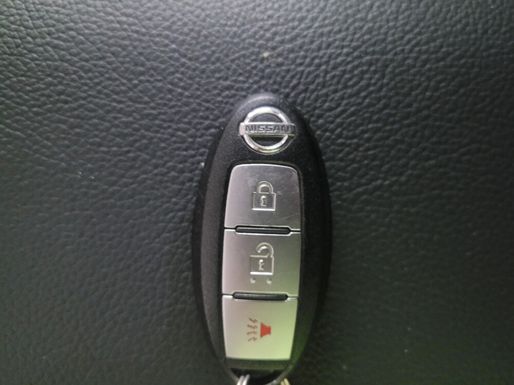 2017 Nissan Titan in Columbus, GA 31909 - 18133892 32