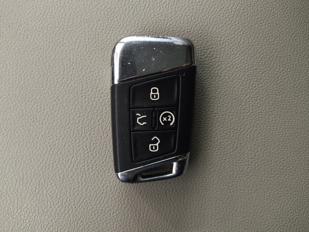 2021 Volkswagen Atlas in Morrow, GA 30260 - 18133898 32