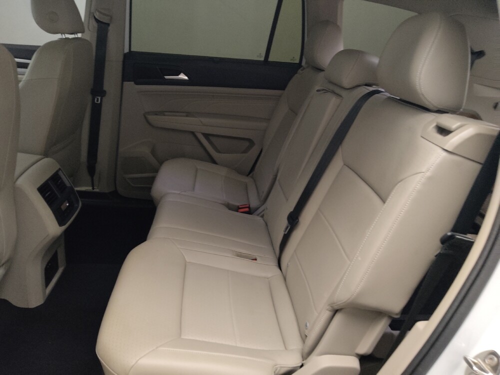 2021 Volkswagen Atlas in Morrow, GA 30260 - 18133898 18