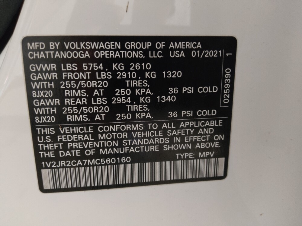 2021 Volkswagen Atlas in Morrow, GA 30260 - 18133898 33