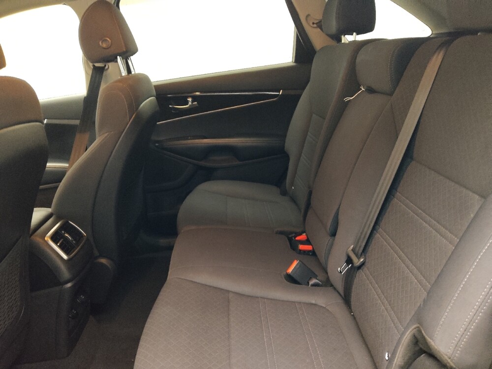 2018 Kia Sorento in Jackson, MS 39211 - 18133902 18