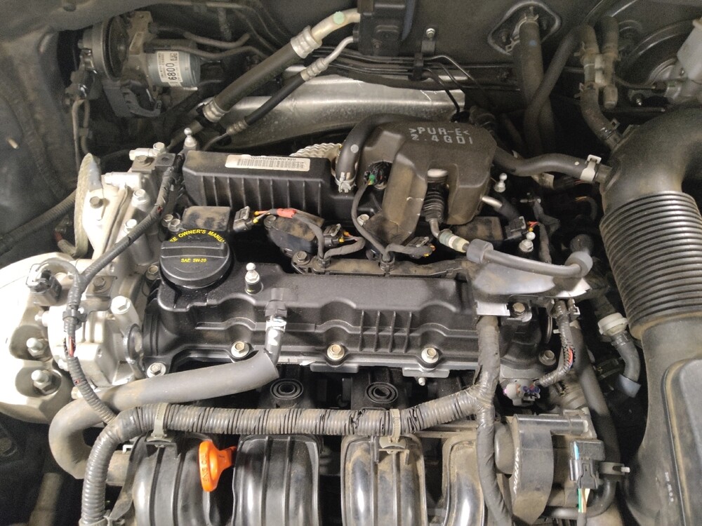 2018 Kia Sorento in Jackson, MS 39211 - 18133902 30