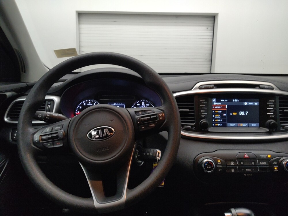 2018 Kia Sorento in Jackson, MS 39211 - 18133902 22