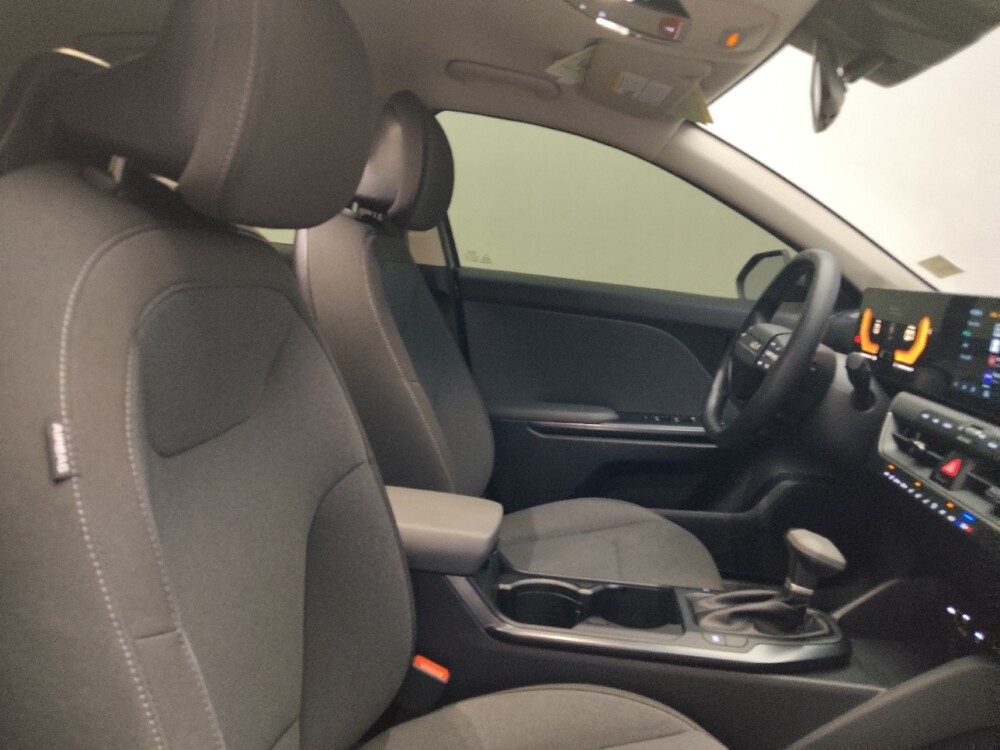 2025 Kia K4 in Marietta, GA 30062 - 18133903 21