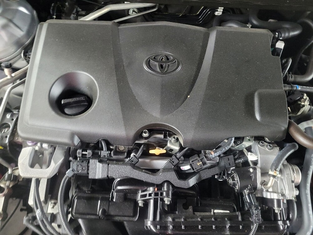 2021 Toyota Camry in Athens, GA 30606 - 18133904 30