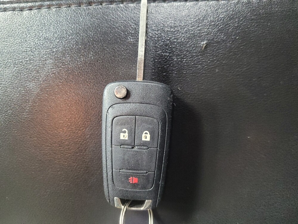 2017 Chevrolet Equinox in Conyers, GA 30094 - 18133907 32