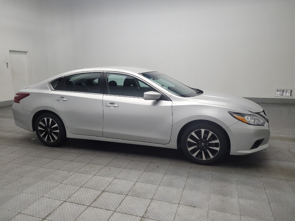 2018 Nissan Altima in Albany, GA 31705 - 18133914 11