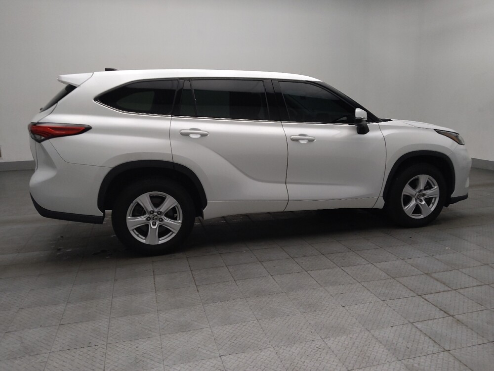2022 Toyota Highlander in Union City, GA 30291 - 18133918 10