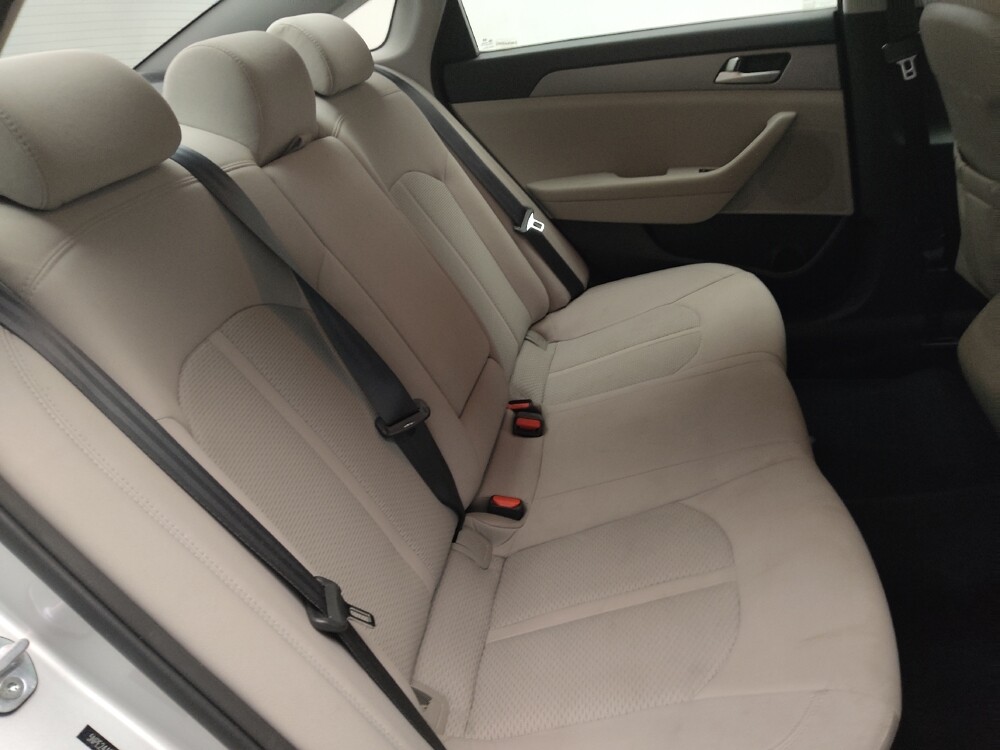 2015 Hyundai Sonata in Stone Mountain, GA 30083 - 18133922 19