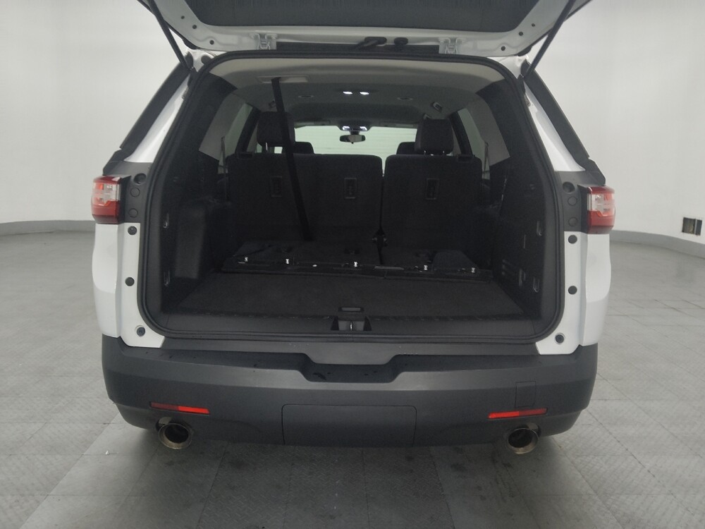 2020 Chevrolet Traverse in Union City, GA 30291 - 18133926 29