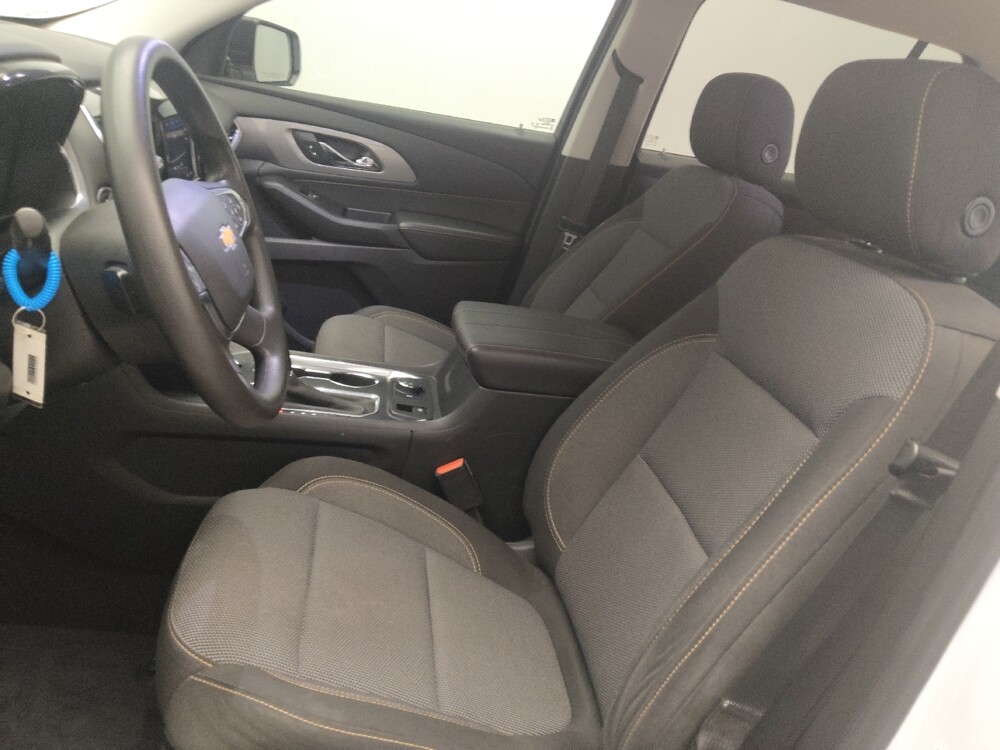 2020 Chevrolet Traverse in Union City, GA 30291 - 18133926 17