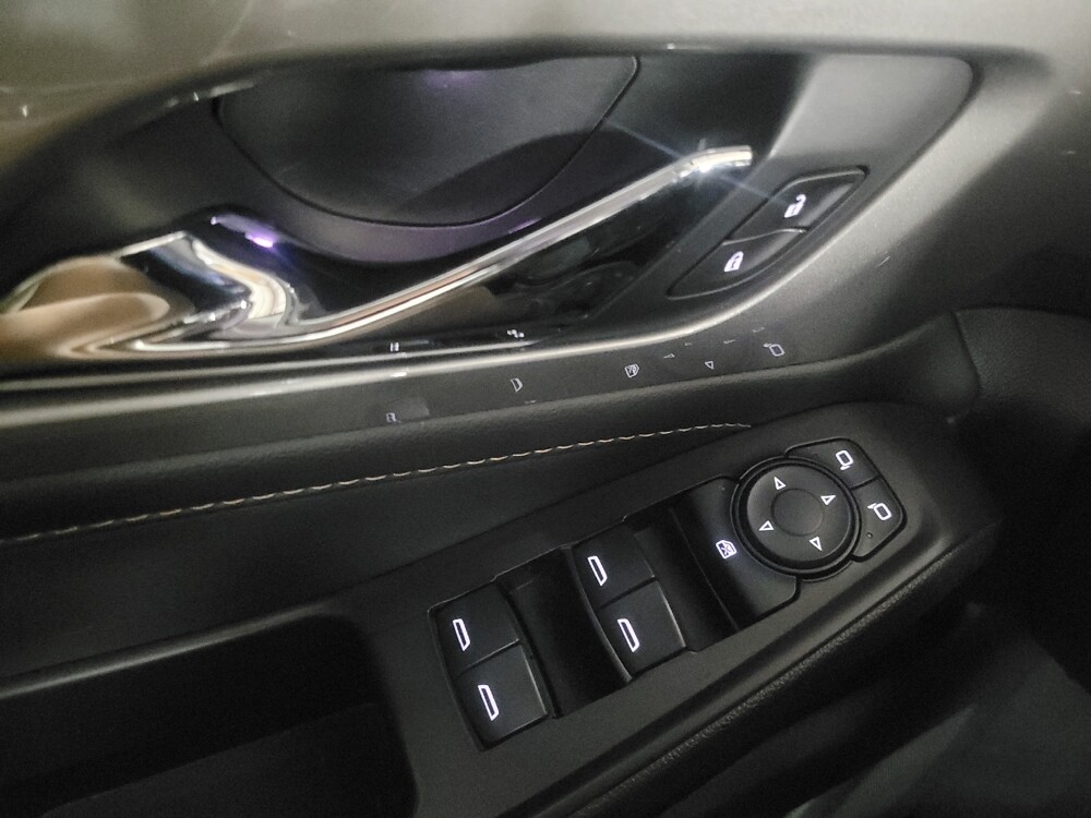 2020 Chevrolet Traverse in Union City, GA 30291 - 18133926 27