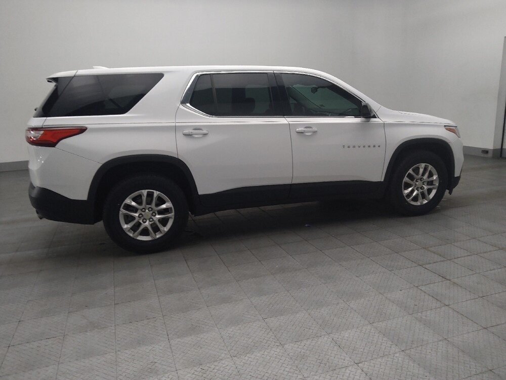 2020 Chevrolet Traverse in Union City, GA 30291 - 18133926 10