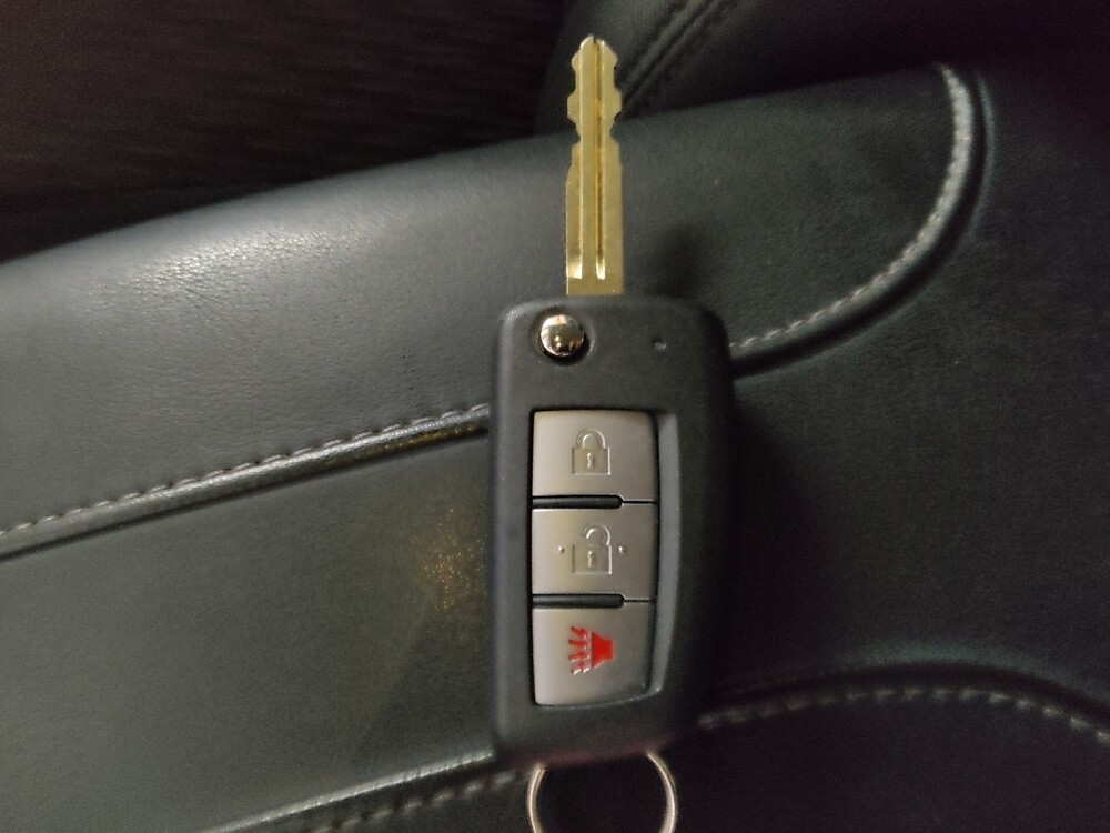 2017 Nissan Rogue in Morrow, GA 30260 - 18133927 32