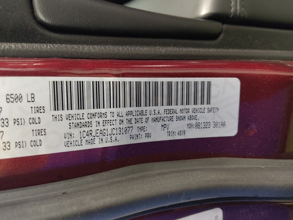 2018 Jeep Grand Cherokee in Jackson, MS 39211 - 18133929 33