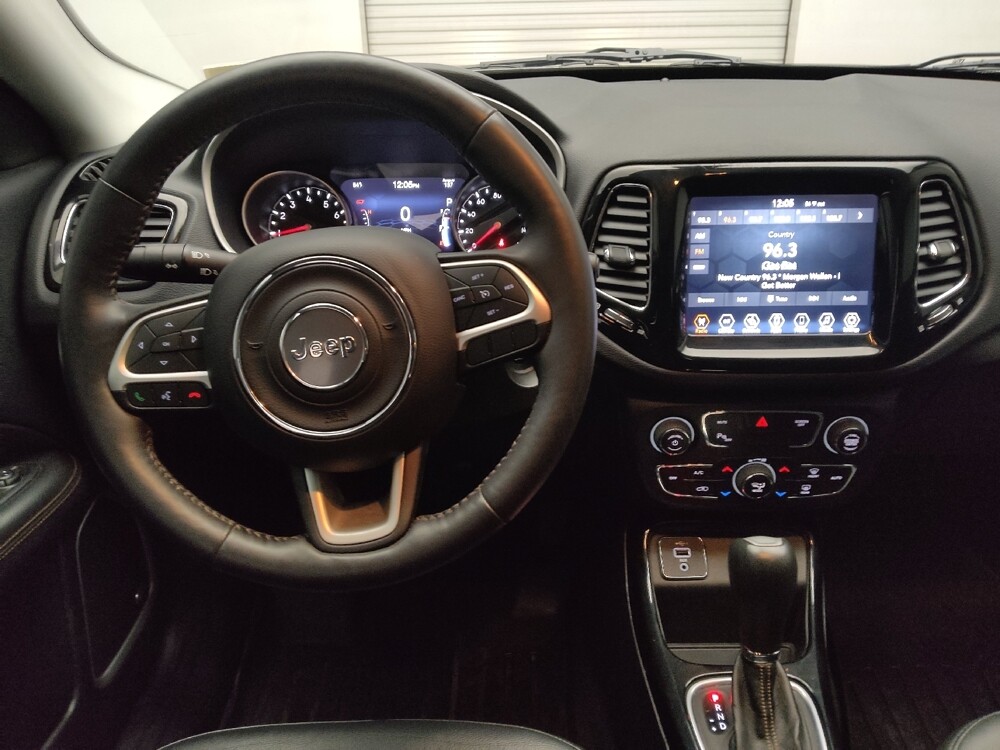2019 Jeep Compass in Tulsa, OK 74145 - 18133935 22