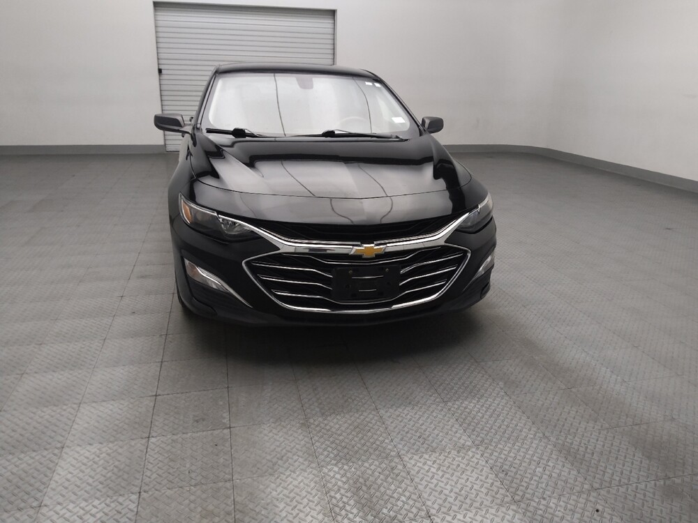 2019 Chevrolet Malibu in Lewisville, TX 75067 - 18133937 14