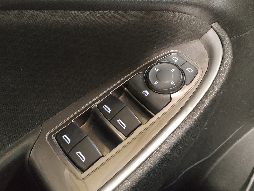 2019 Chevrolet Malibu in Lewisville, TX 75067 - 18133937 27