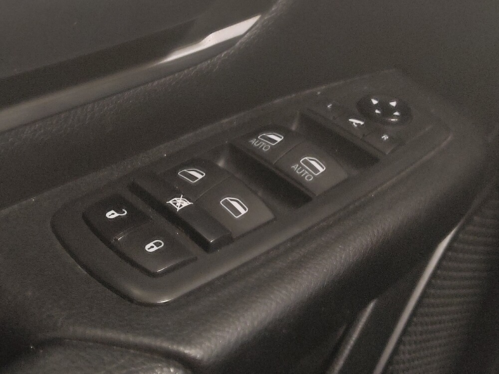 2021 RAM 1500 in Arlington, TX 76011 - 18133938 27