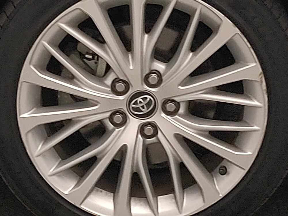 2018 Toyota Camry in Fort Worth, TX 76116 - 18133940 31