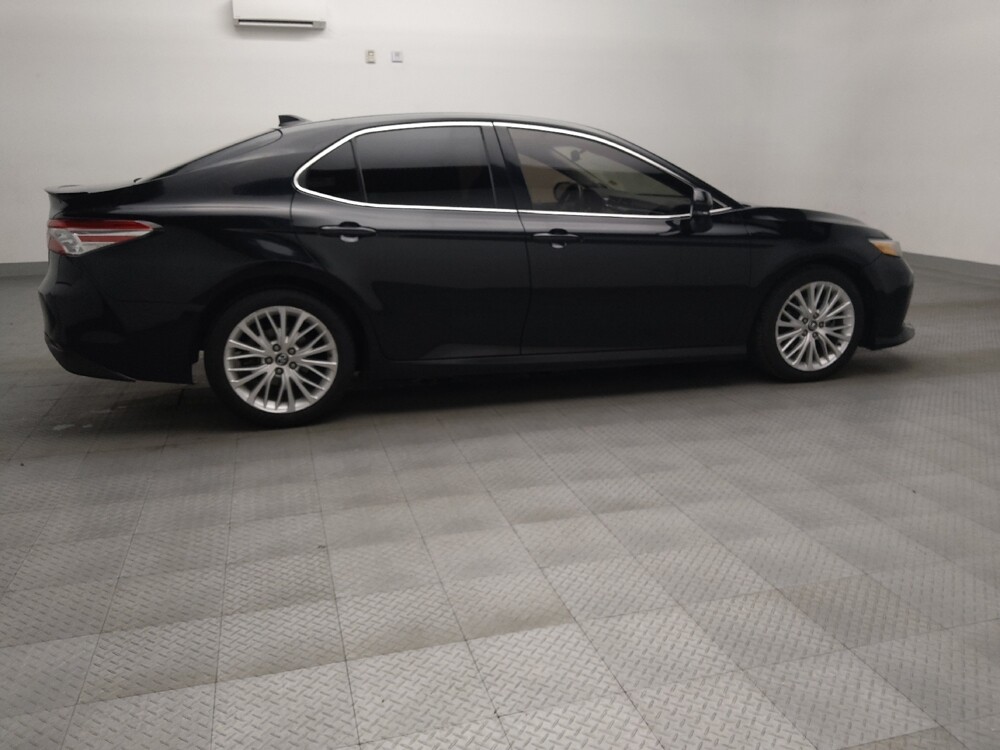 2018 Toyota Camry in Fort Worth, TX 76116 - 18133940 10